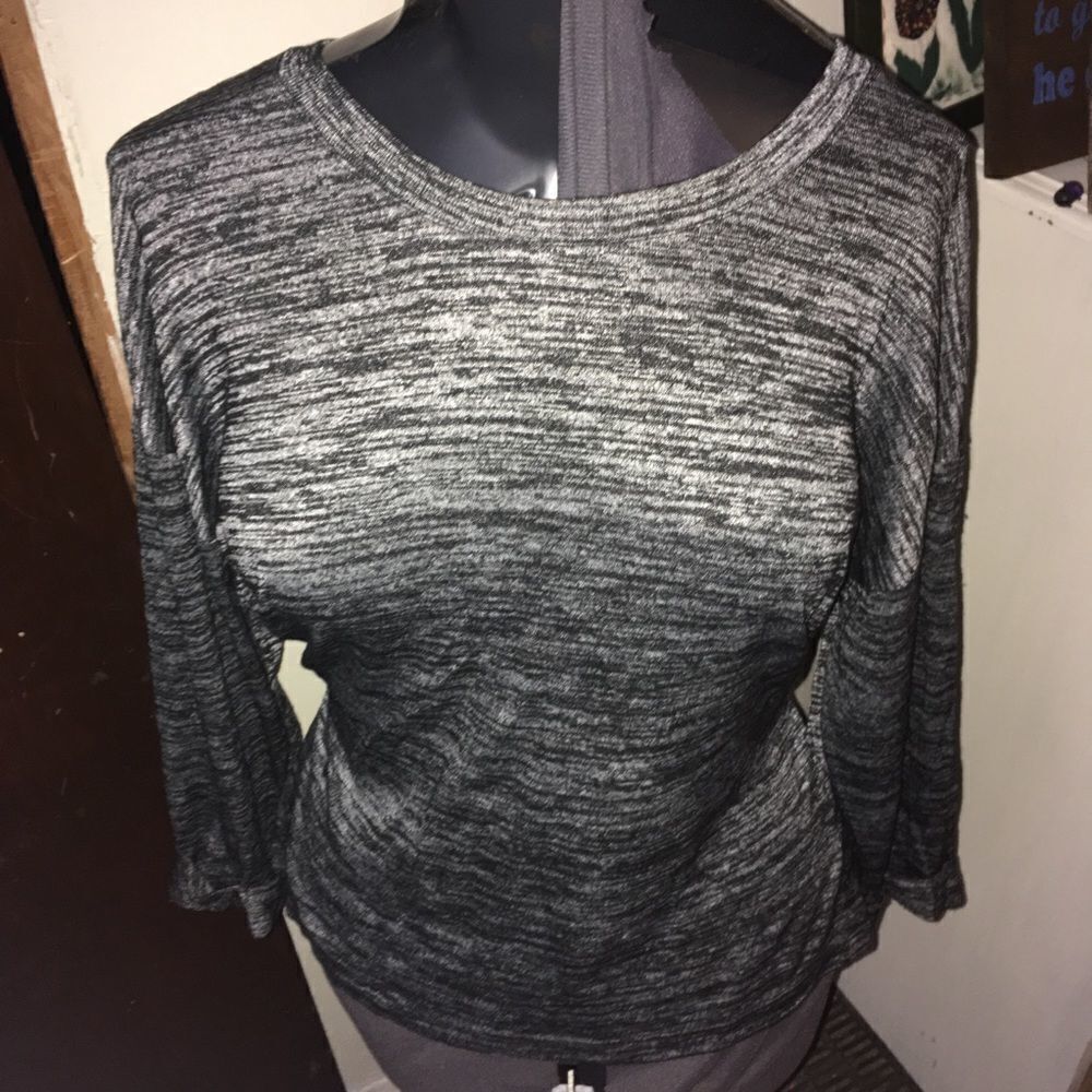 Lucky Brand heathered gray, soft long sleeve tie back blouse